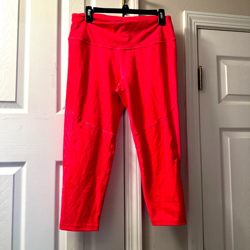 Victoria’s Secret leggings